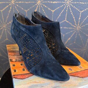 7.5 navy suede ankle boots